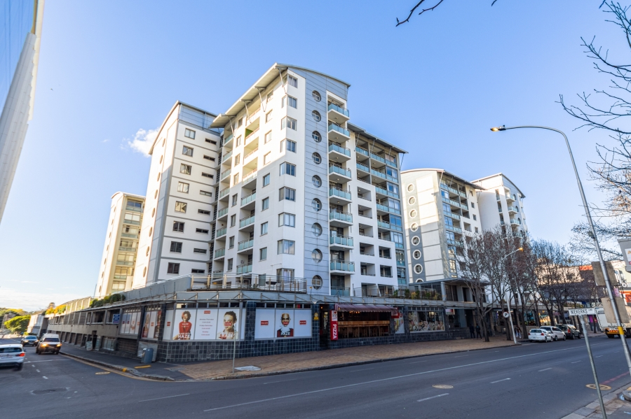 2 Bedroom Property for Sale in Claremont Upper Western Cape
